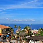 Flores Hotel 4*