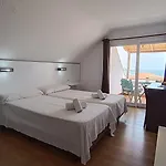Hotel Flores