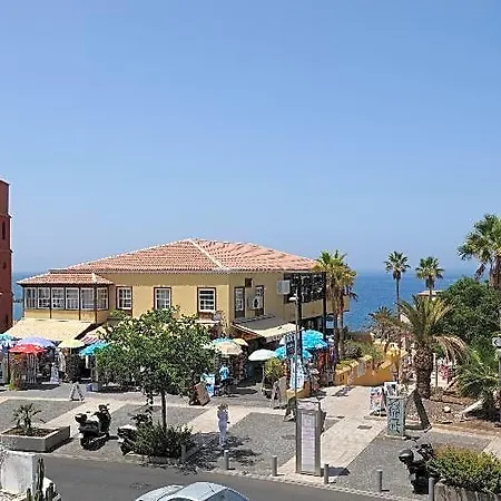 Hotel Flores 4*