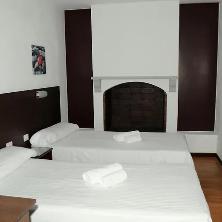 Flores Hotel 4*