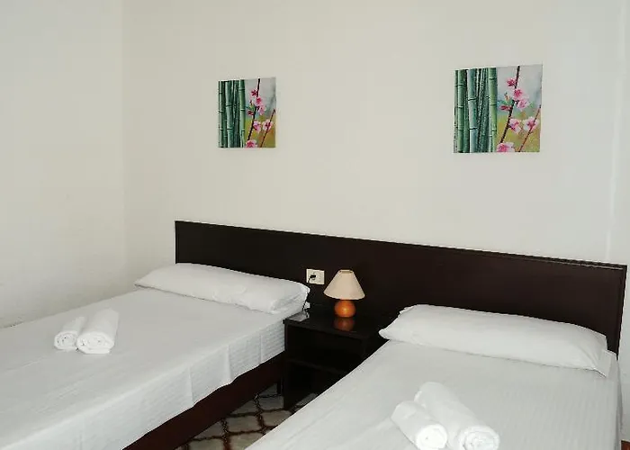 فندق Flores أذيخي