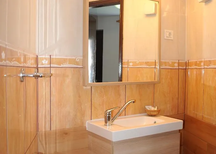 فندق Flores أذيخي